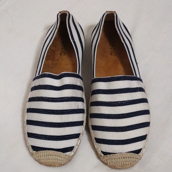 Vionic Valeri Striped Espadrilles Women's Slip on Beach Flat Shoes US 6.5 - Picture 5 of 14